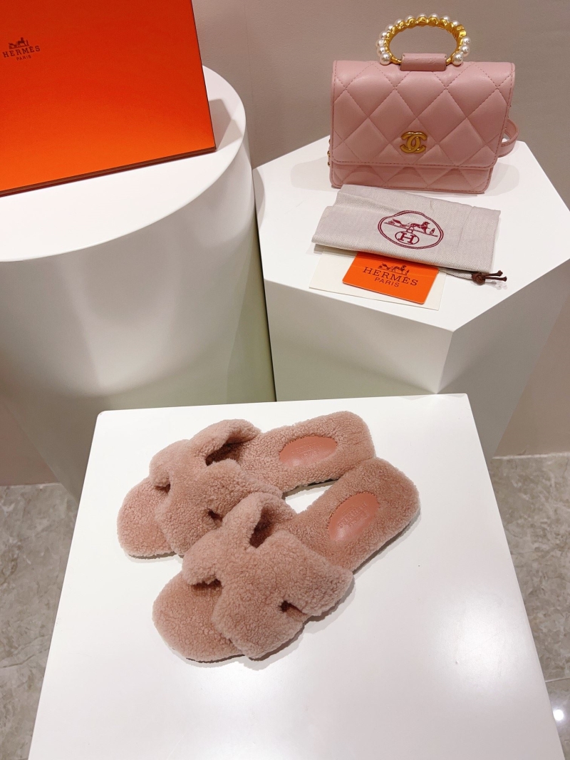 Hermes Slippers